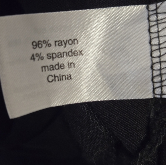 Lane Bryant Black Asymmetrical Hi-Lo Tank Top CONTEMPORARY. GRUNGE. - Picture 5 of 7